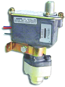 C9612 Series Single Pressure Switch, Increasing: 280 Min, 3000 Max; Decreasing: 250 Min, 2650 Max PSI Pressure Range, 30-350 PSI Approximate Deadband